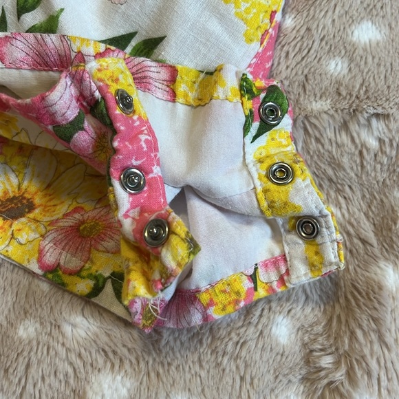 Old Navy floral romper size 18-24 months - Picture 4 of 4